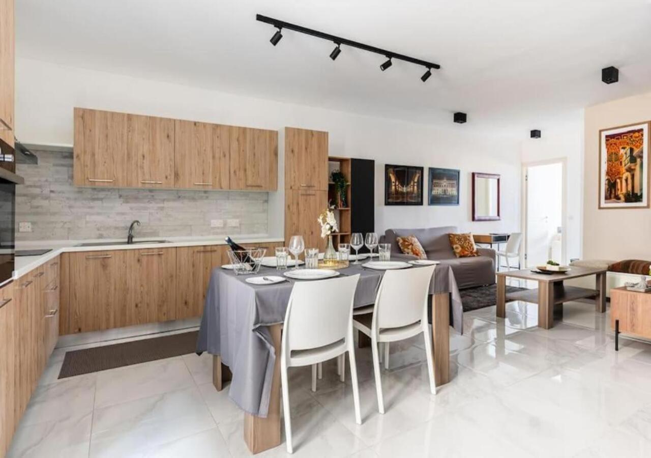 Sea View Luxury Apartment Brand New In ואלטה מראה חיצוני תמונה